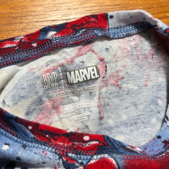 Gap Kids Marvel Superhero Spiderman Pajama Set Red Blue Yellow 12 - Picture 2 of 2